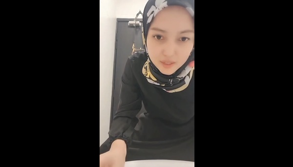 Blunder Malah Kepencet Kirim Ke Grup Kantor